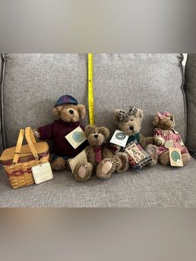 Plush Brown Boyd Bear Trio - Soft Fuzzy Bears with Bow Accents